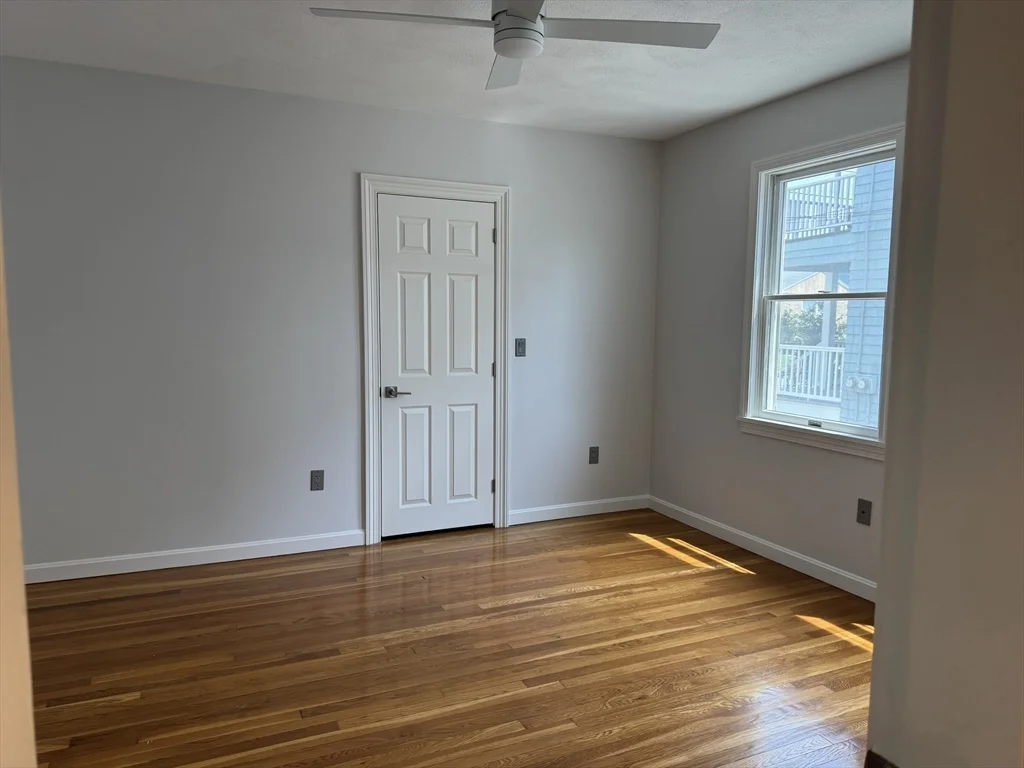 23-25 Bates Rd, Swampscott