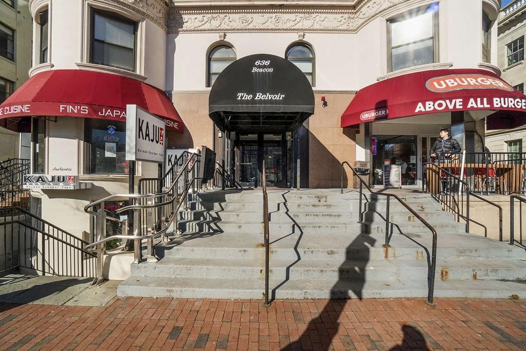 636 Beacon St, Fenway