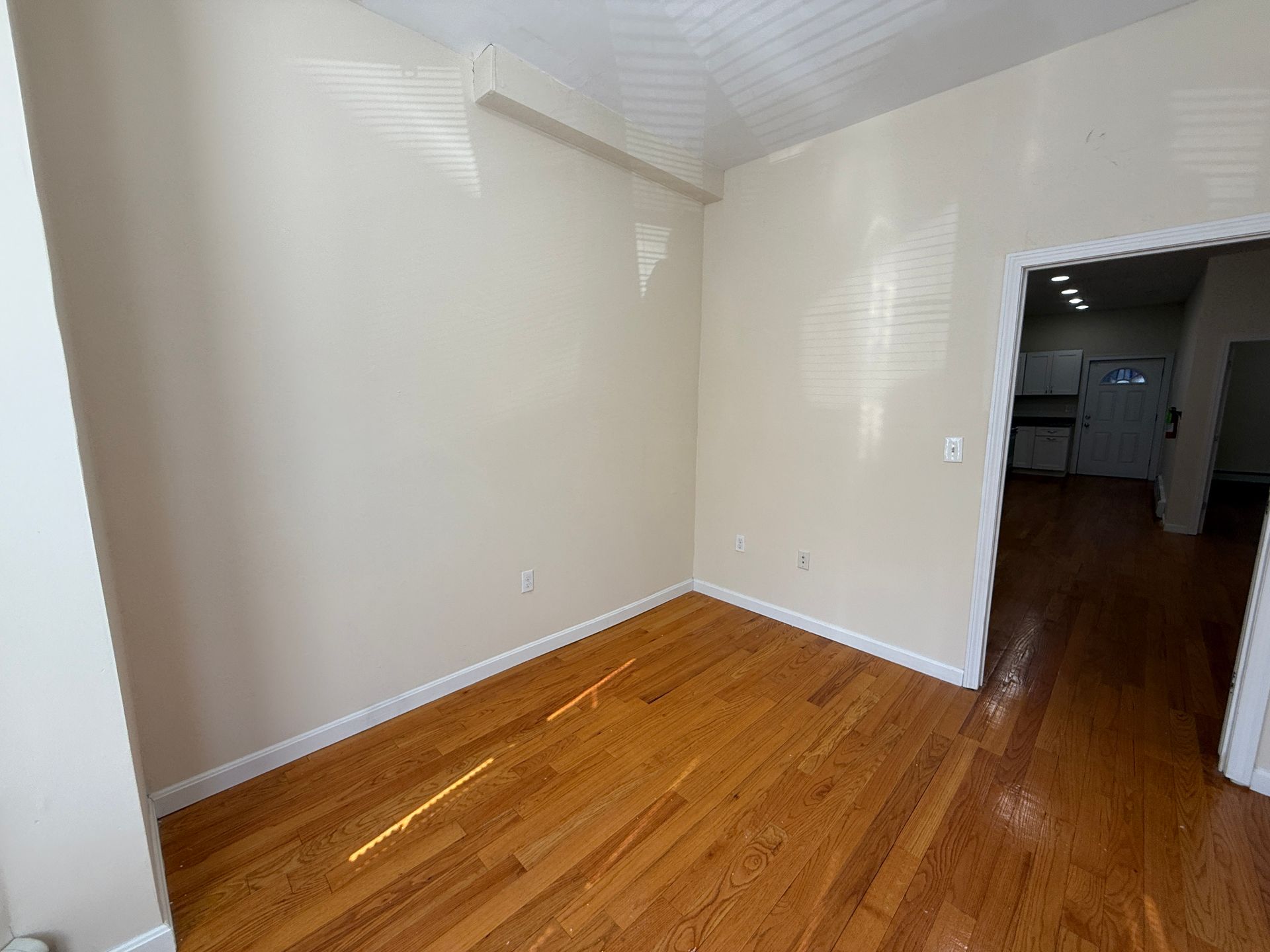 16 Chelsea St, East Boston