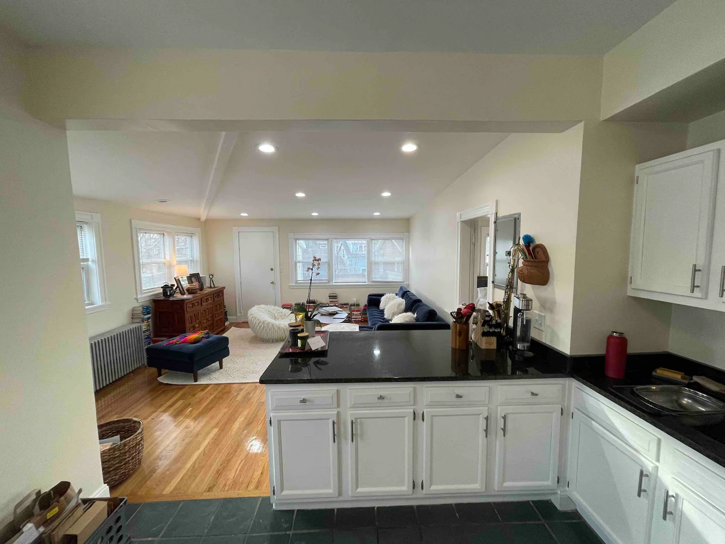 2574 Massachusetts Ave, North Cambridge