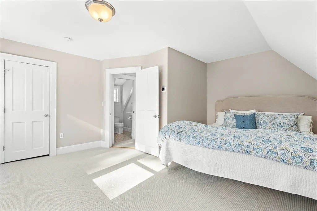 23 Jefferson, Winchester Highlands