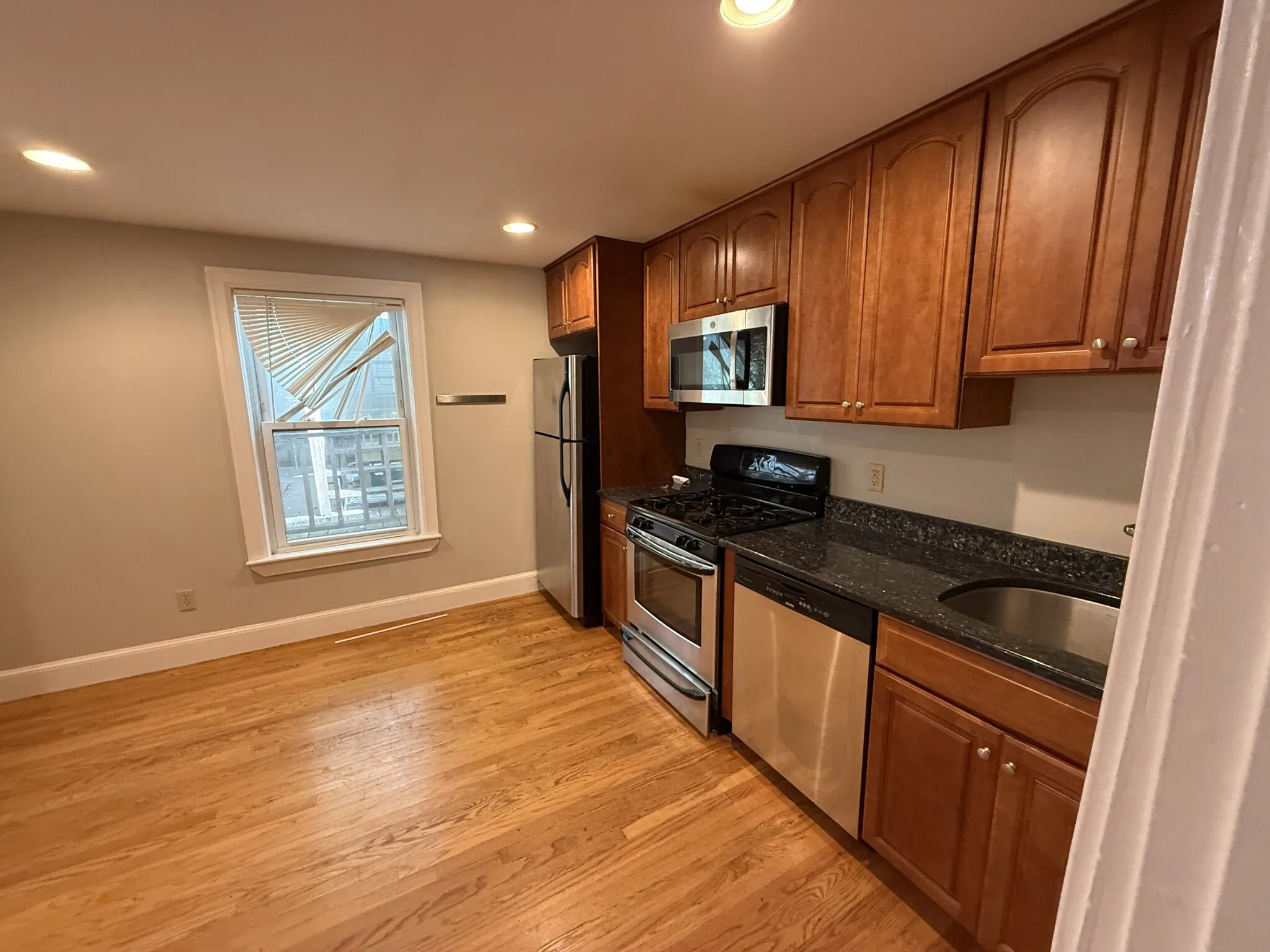 429 Franklin St, Riverside