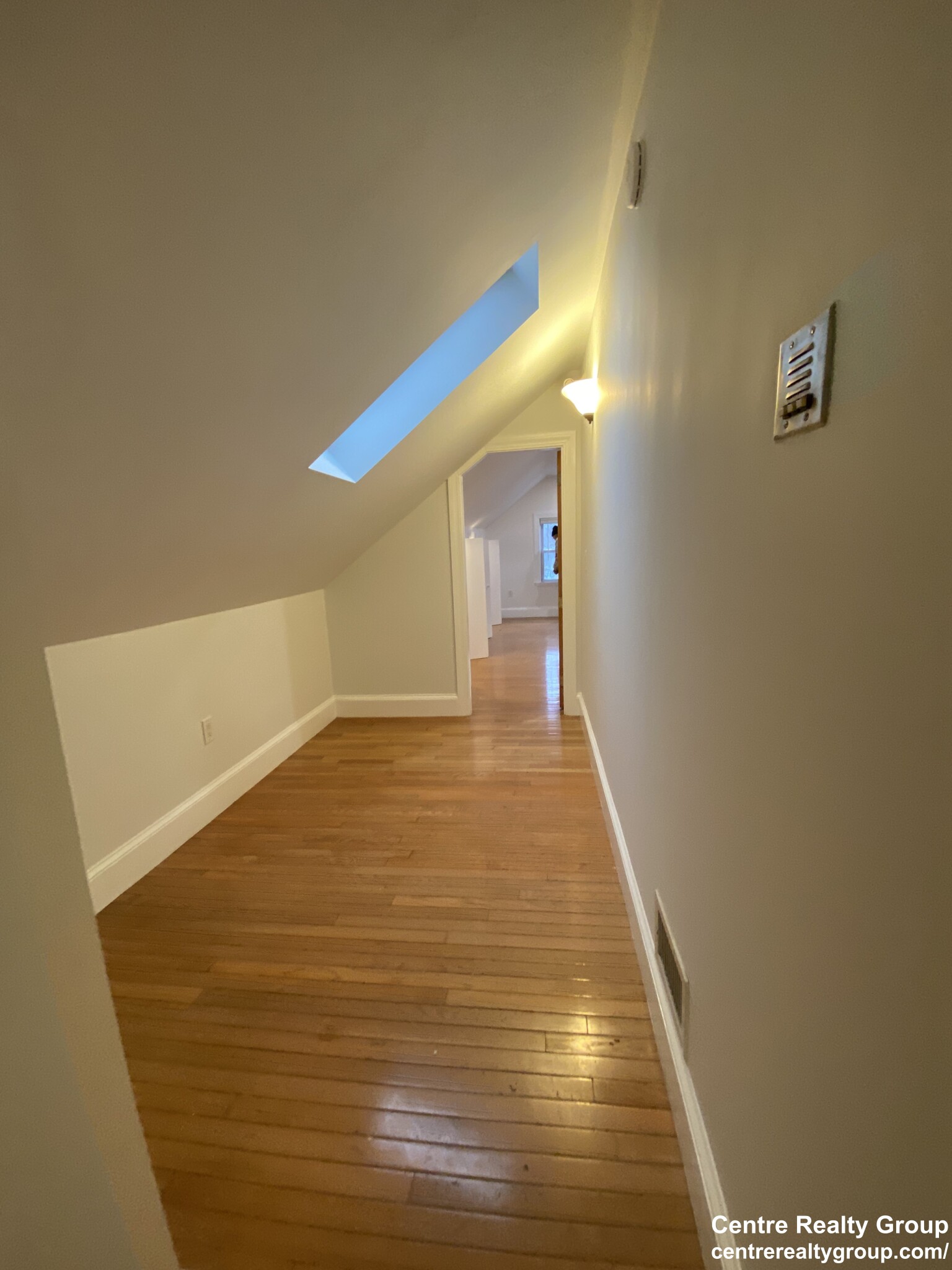 200 Hyde Park Ave, Jamaica Plain