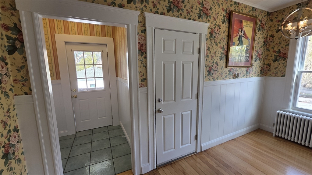 20 Reeves St, Quinsigamond Valley