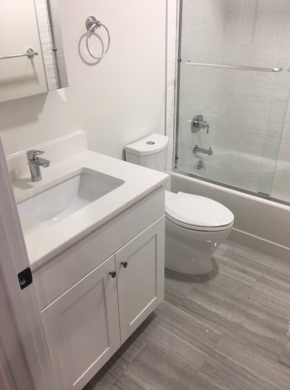 3381 Washington St, Jamaica Plain