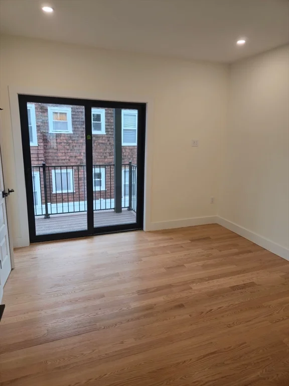 28-30 Clifton, Roxbury