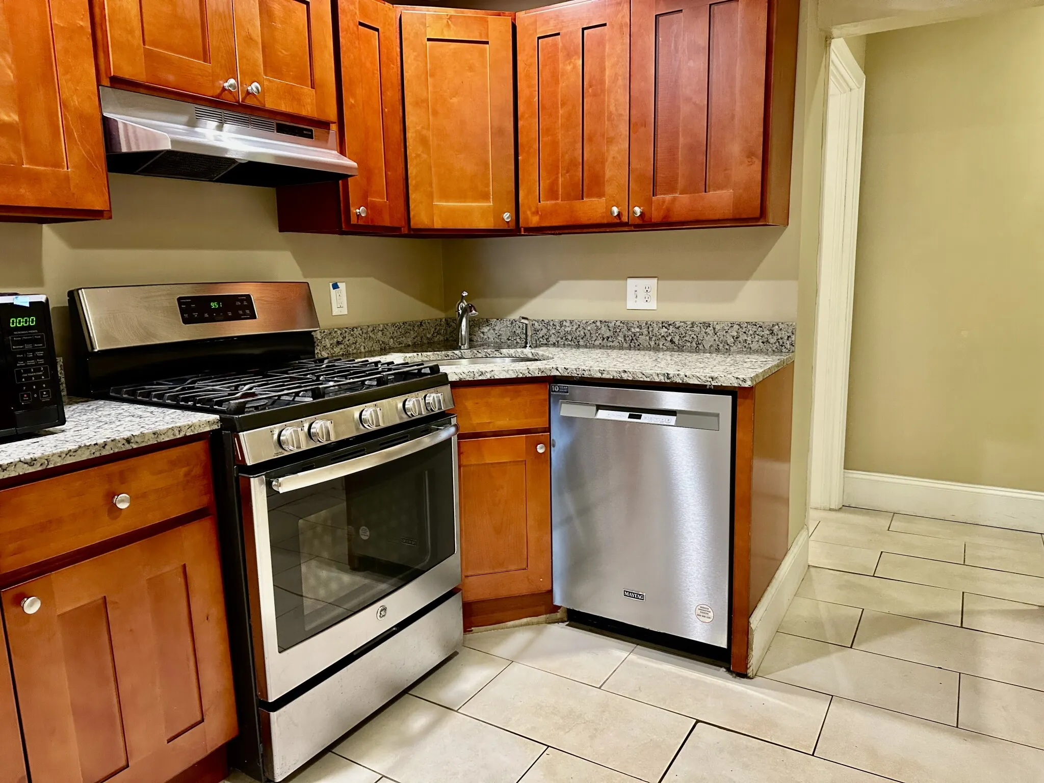 66 Egmont St, North Brookline