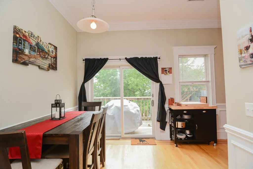 193 W 8th St, South Boston