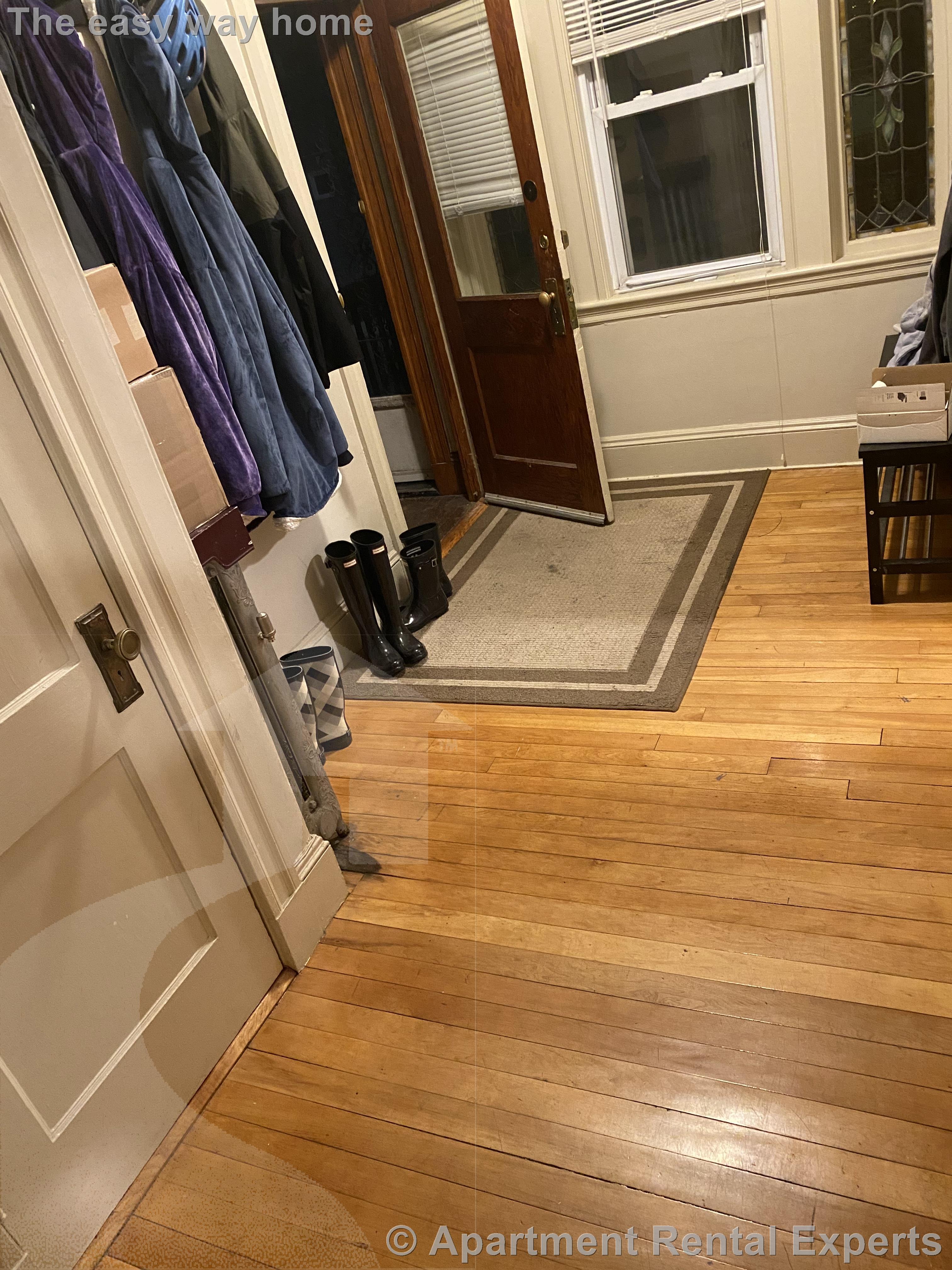 64 Chetwynd Rd, Tufts