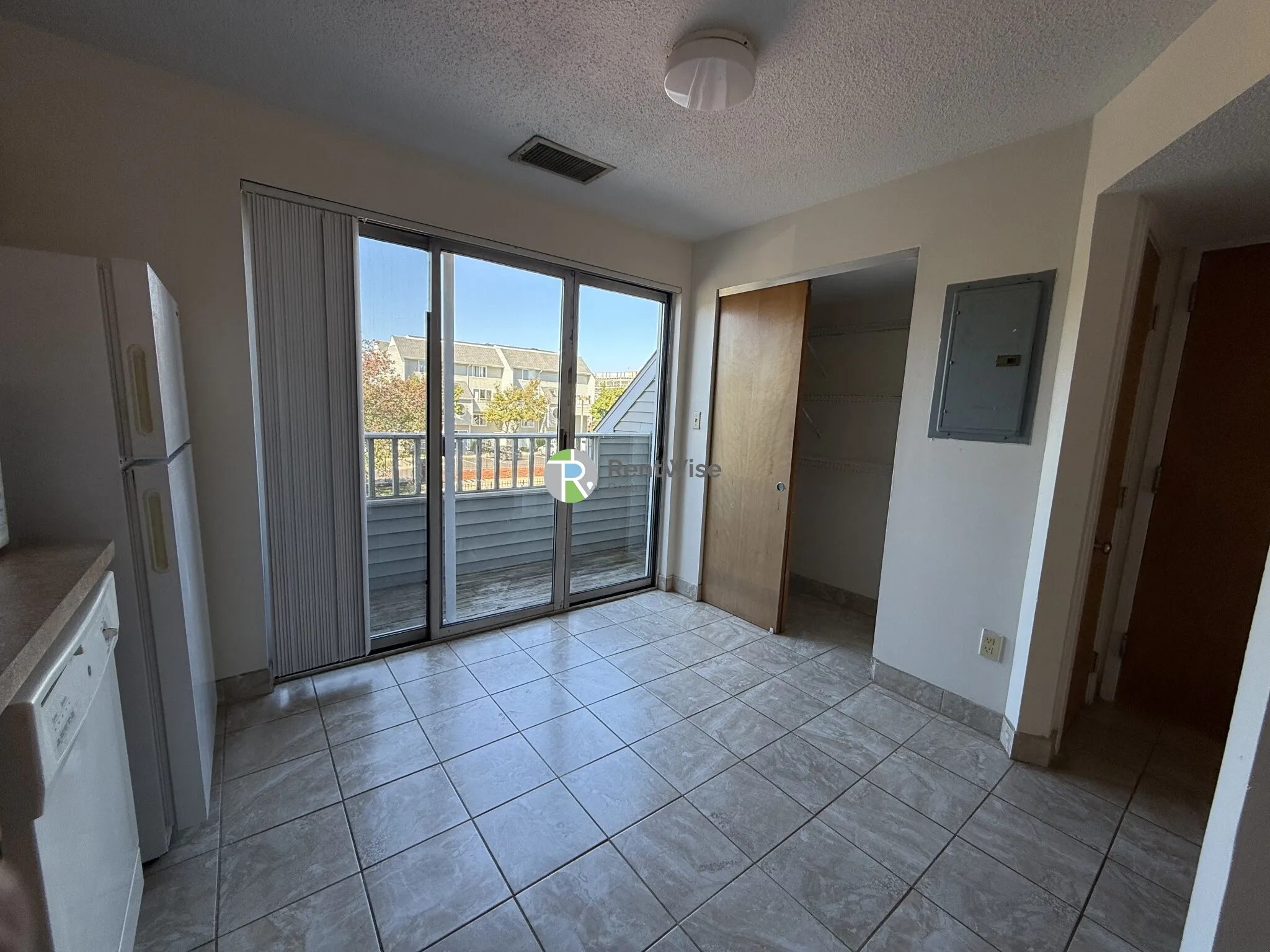 142 North Beacon St, Brighton