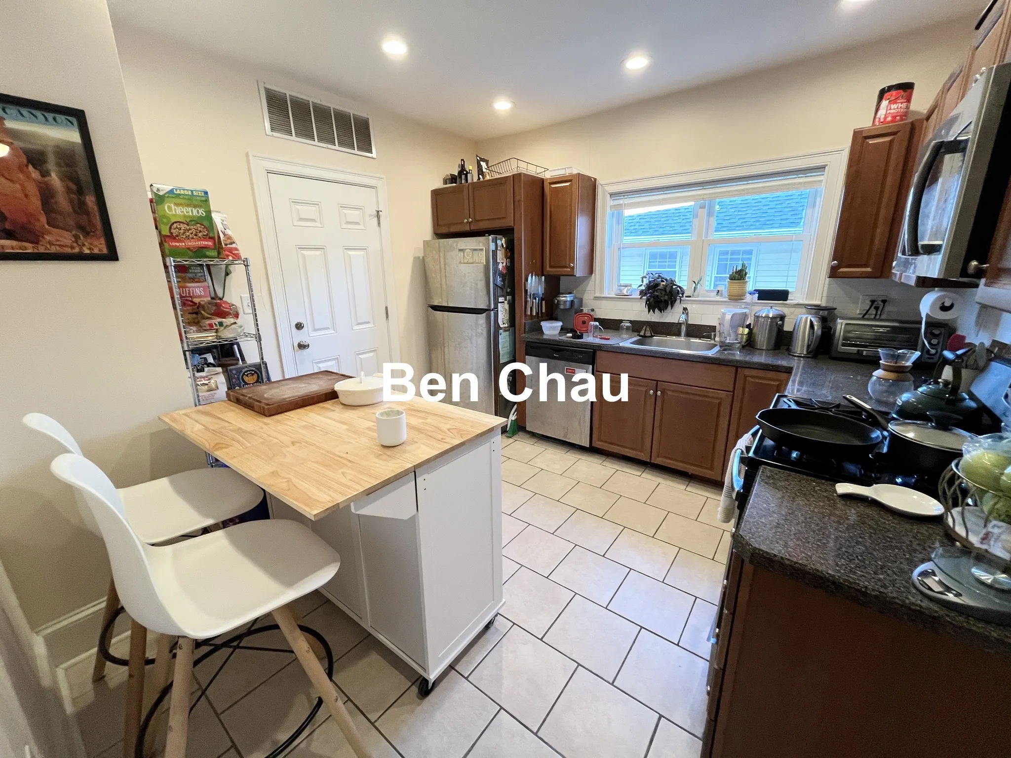 24 Willard Ave, South Medford