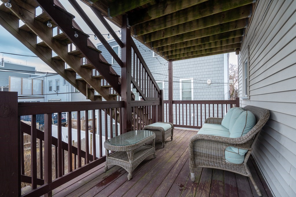 180 W 8th, South Boston