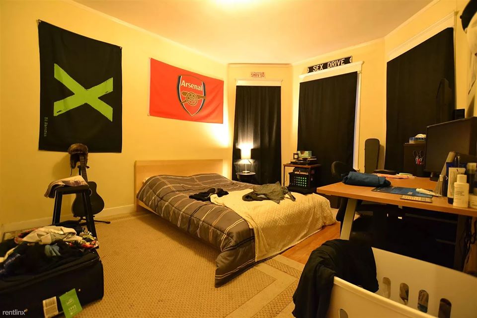 8 Montfern Ave, Oak Square