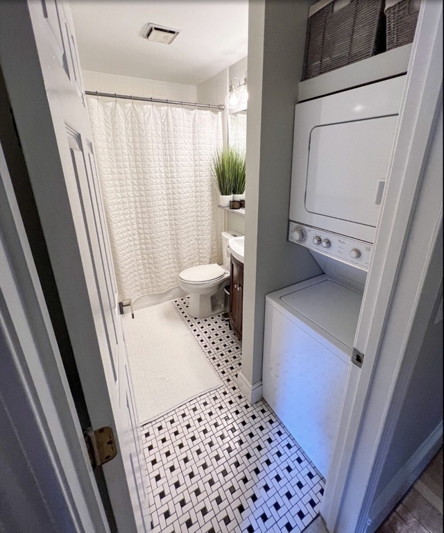 16 Claremont Park, South End