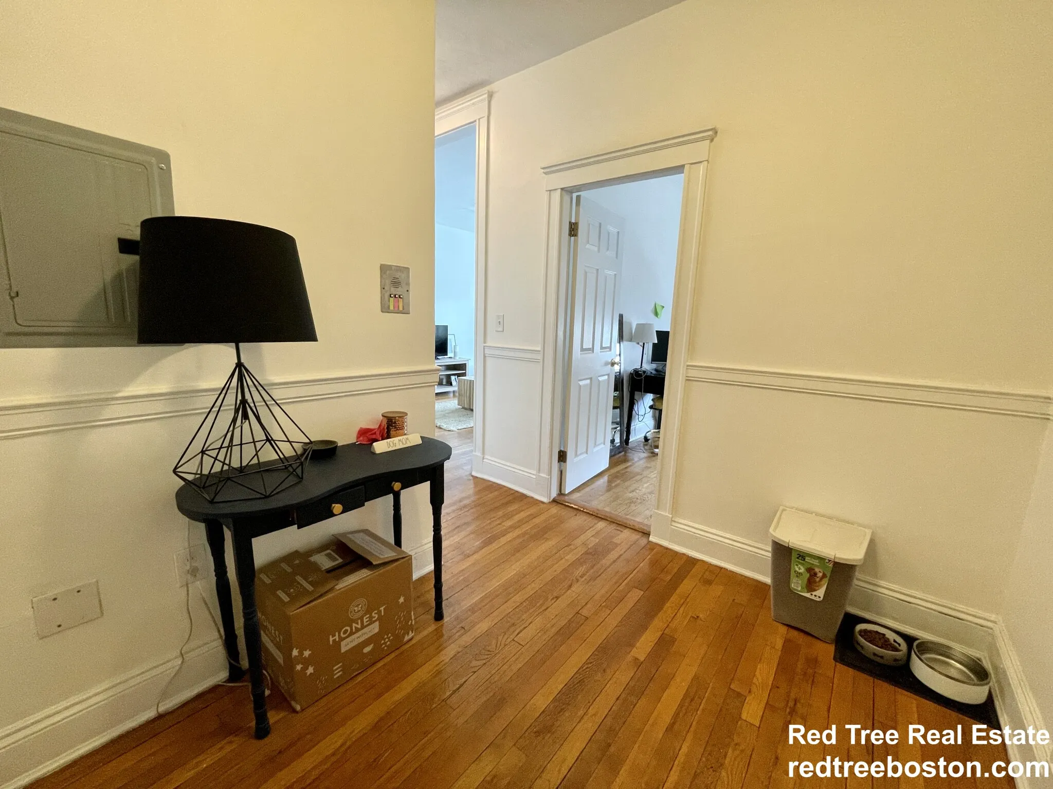 1564 Commonwealth Ave, Brighton