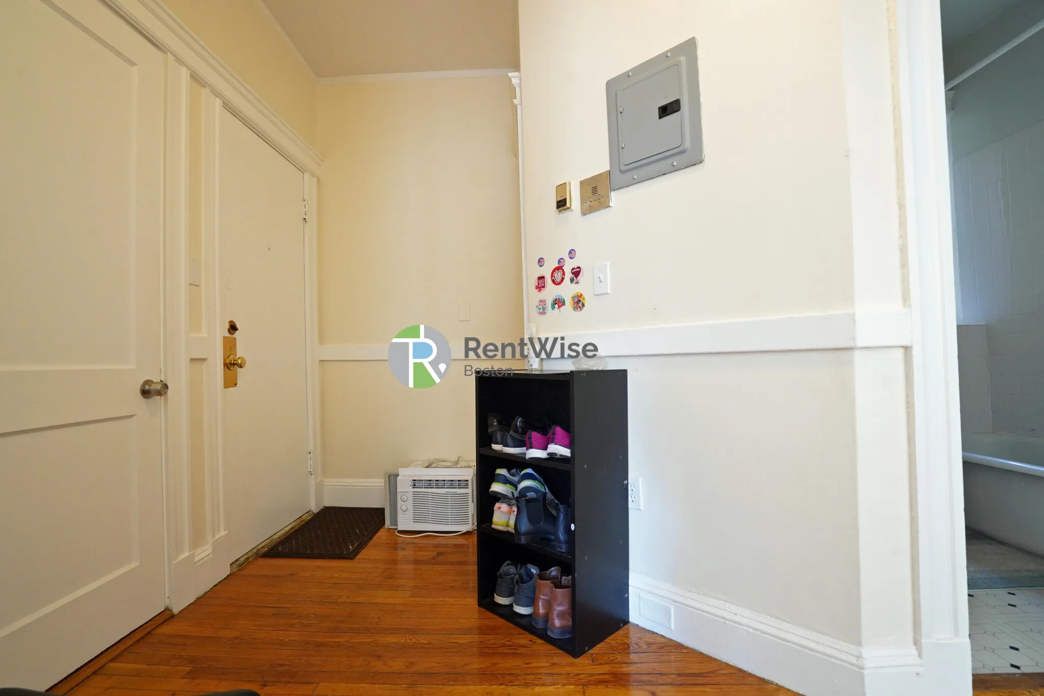 1844 Commonwealth Ave, Brighton