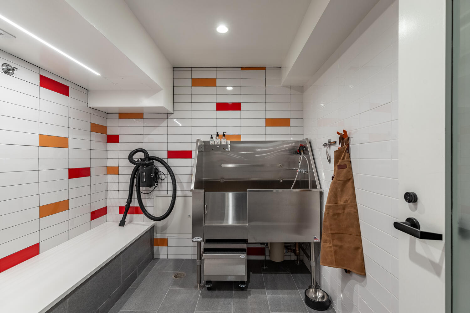 28 Exeter St, Back Bay