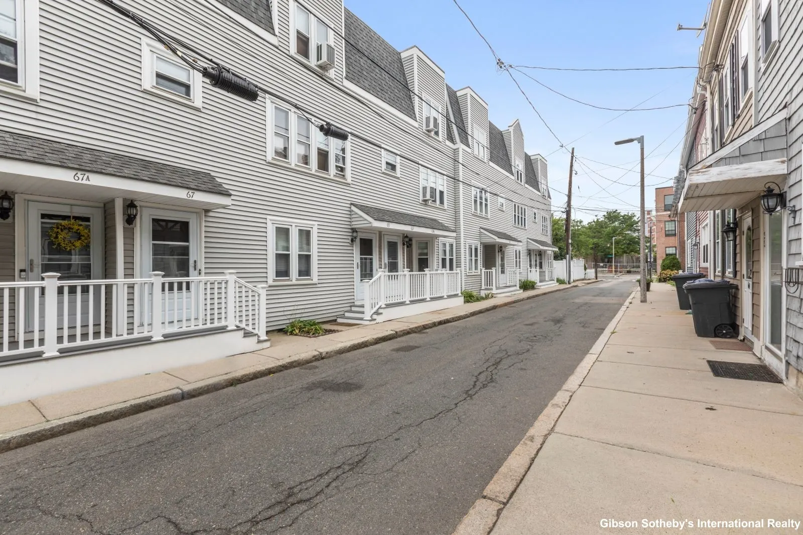 63 Bolton St, South Boston