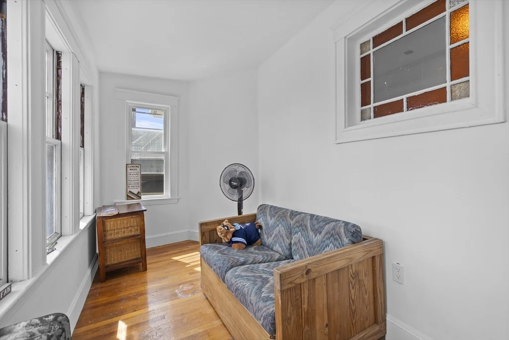 69 Westmoreland St, Dorchester
