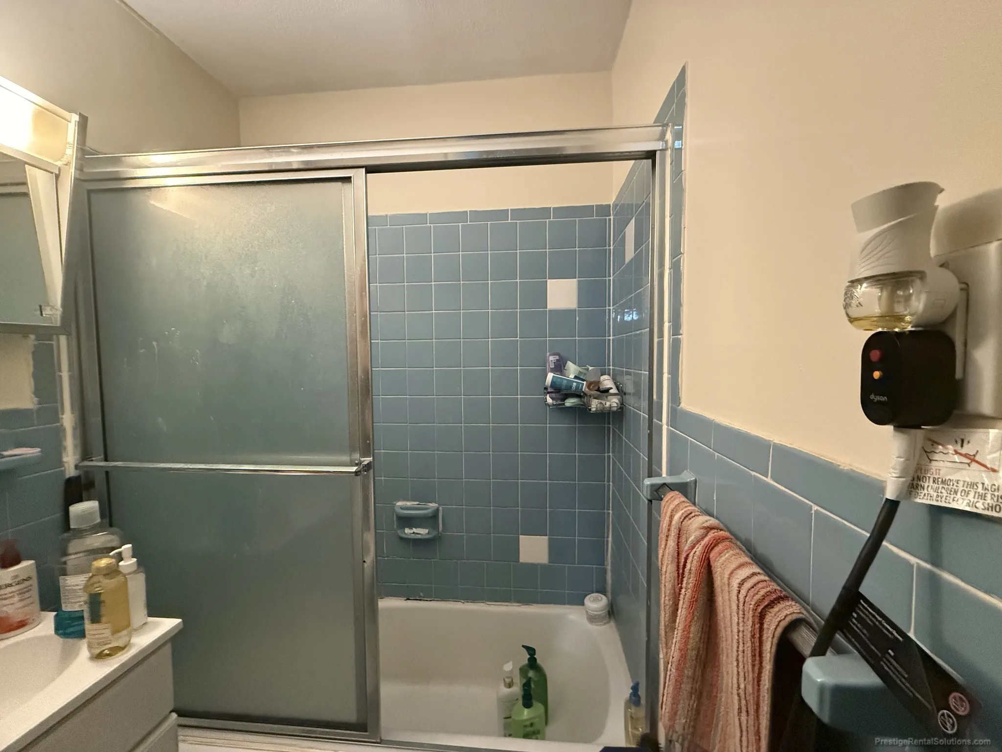 84 Gardner St, Allston