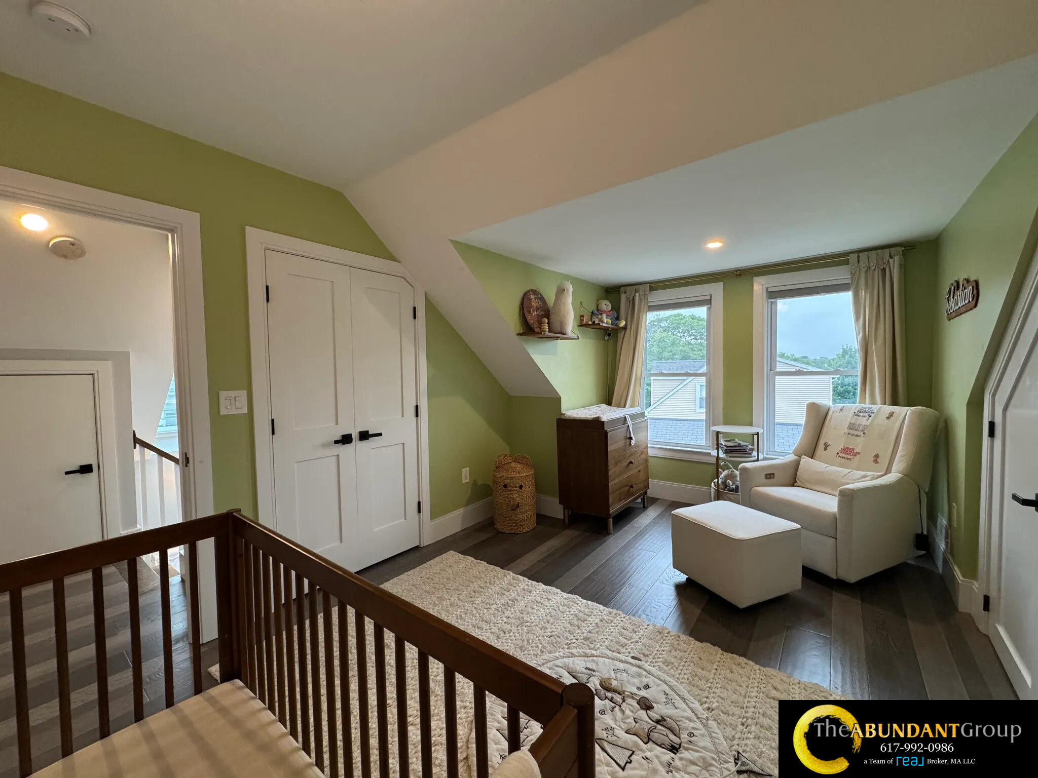 66 Calvary St, South Side