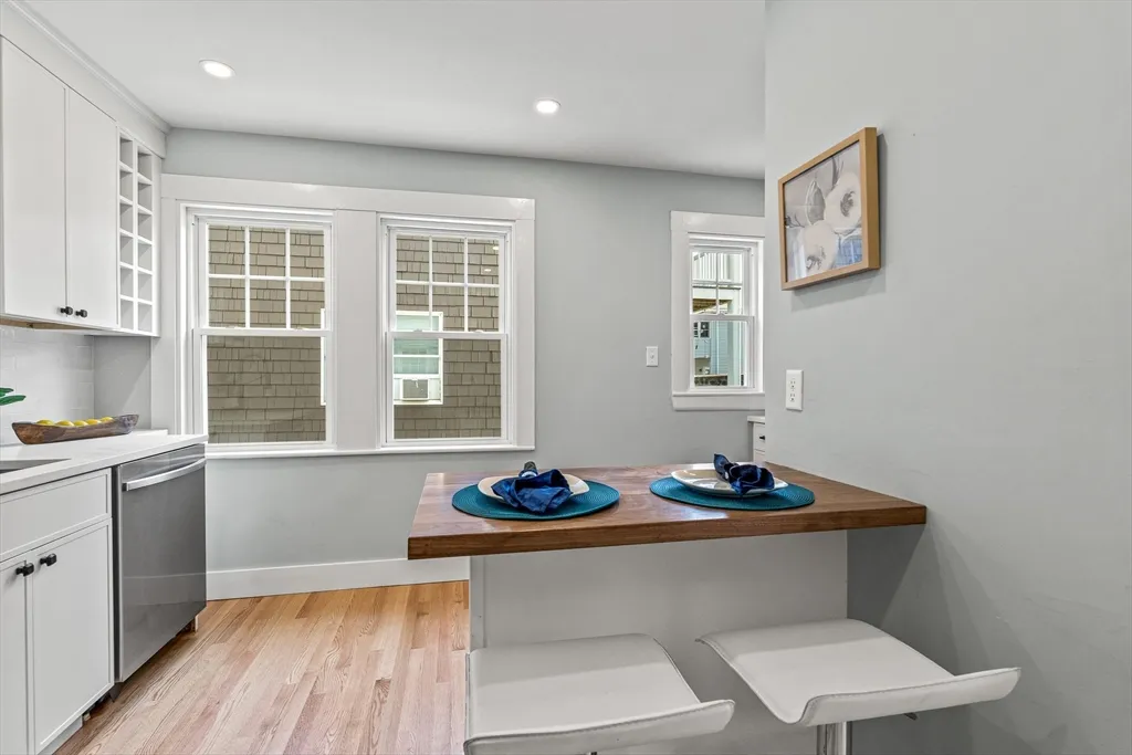 44-46 Woods Ave, West Somerville