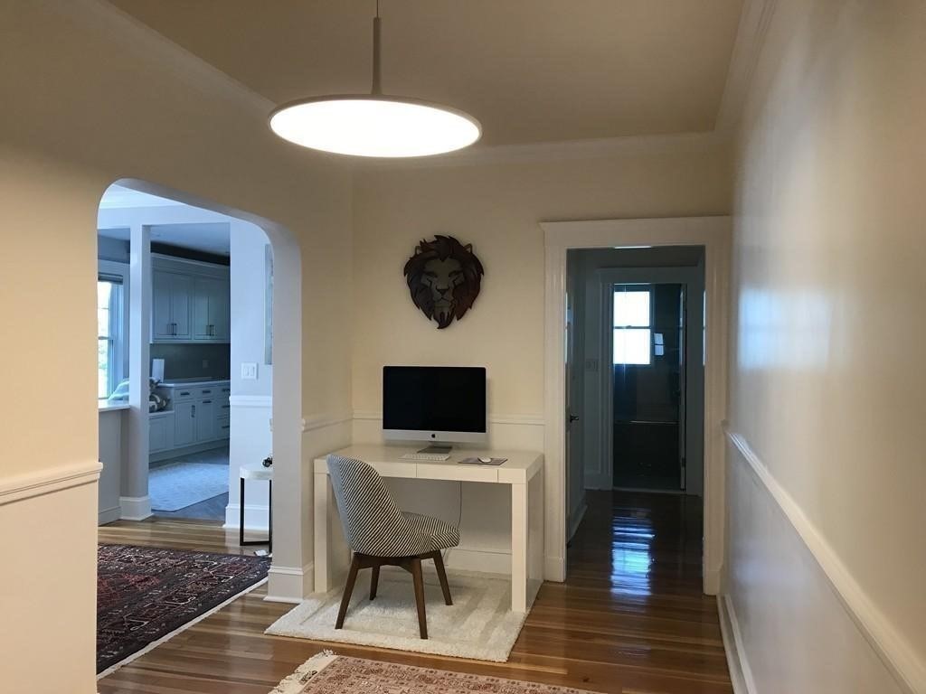 237 Winchester St, North Brookline