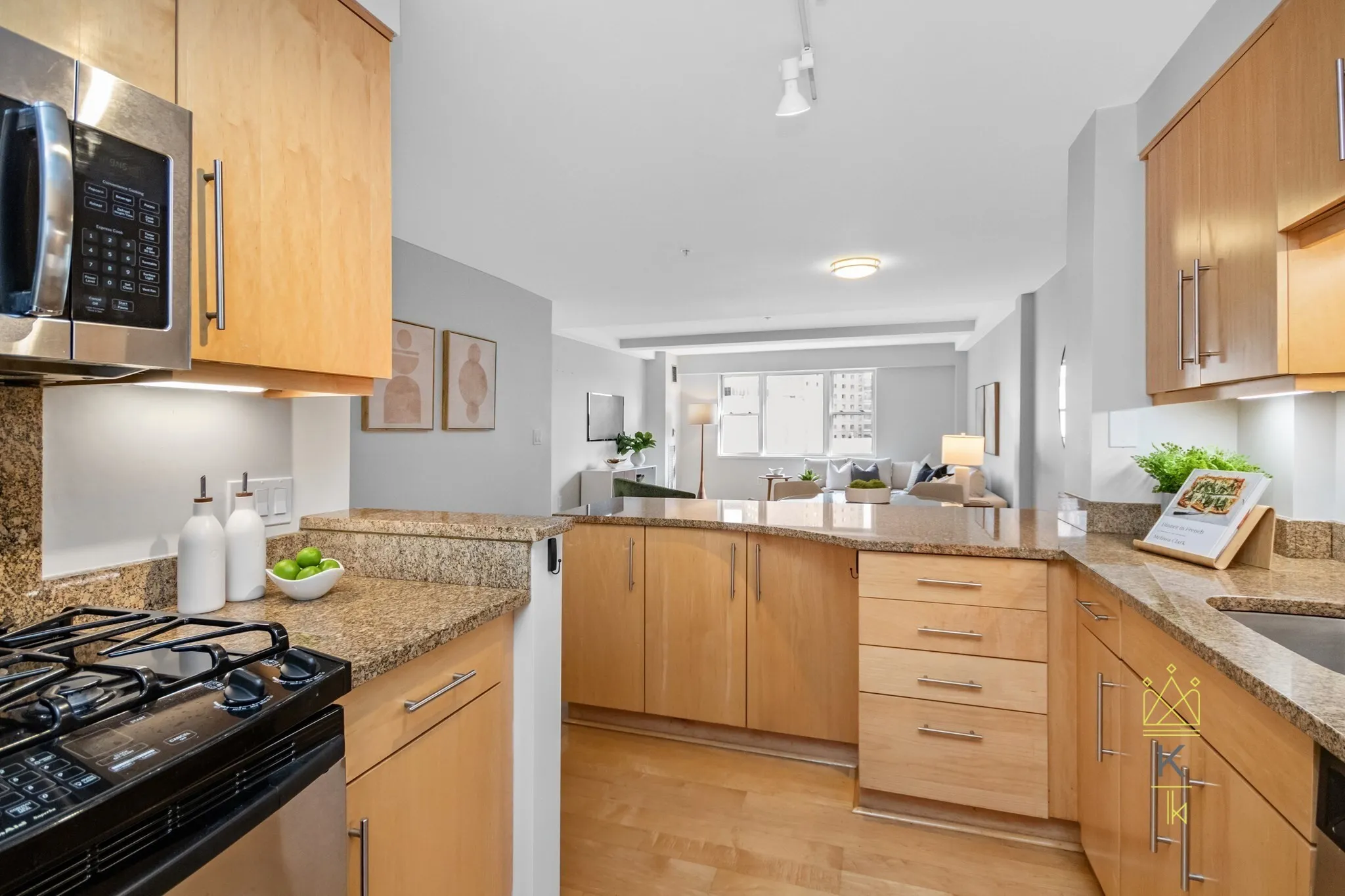 185 Massachusetts Ave, Fenway