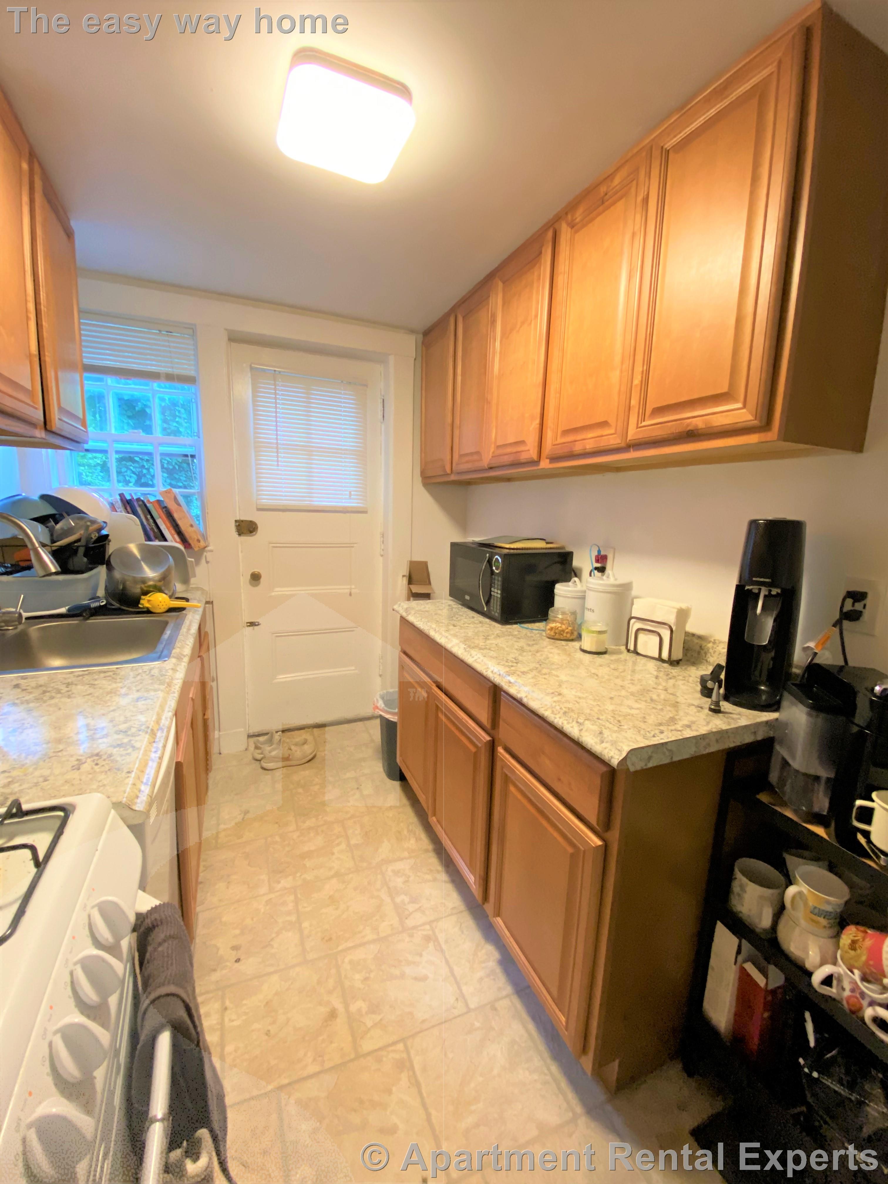 38 Gibson St, Harvard Square