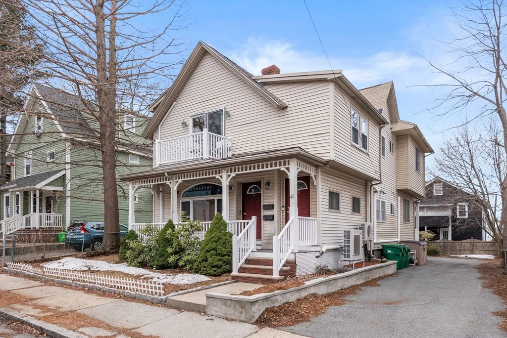 45 Quincy, Medford
