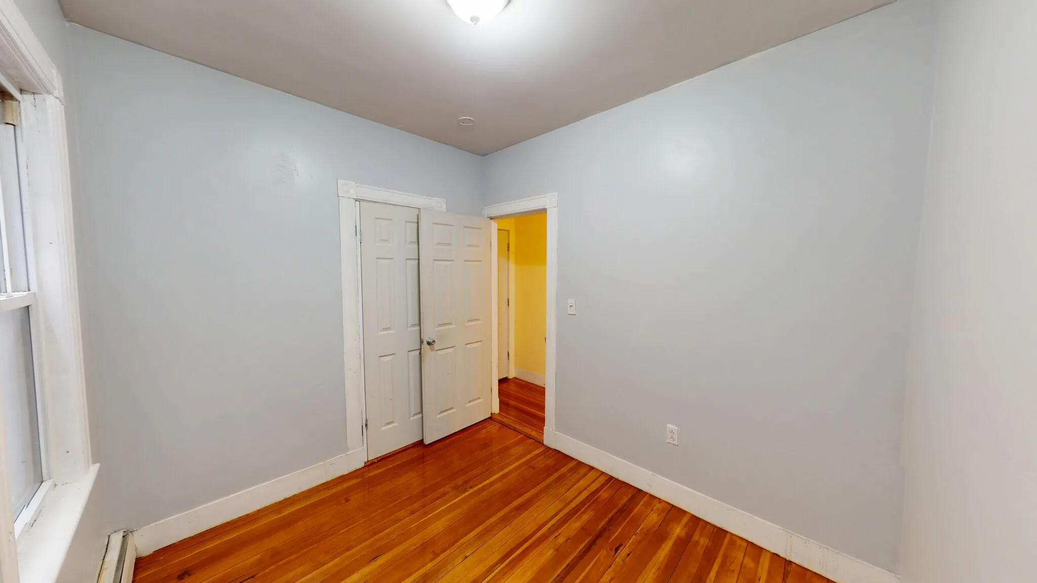 46 Middle St, South Boston