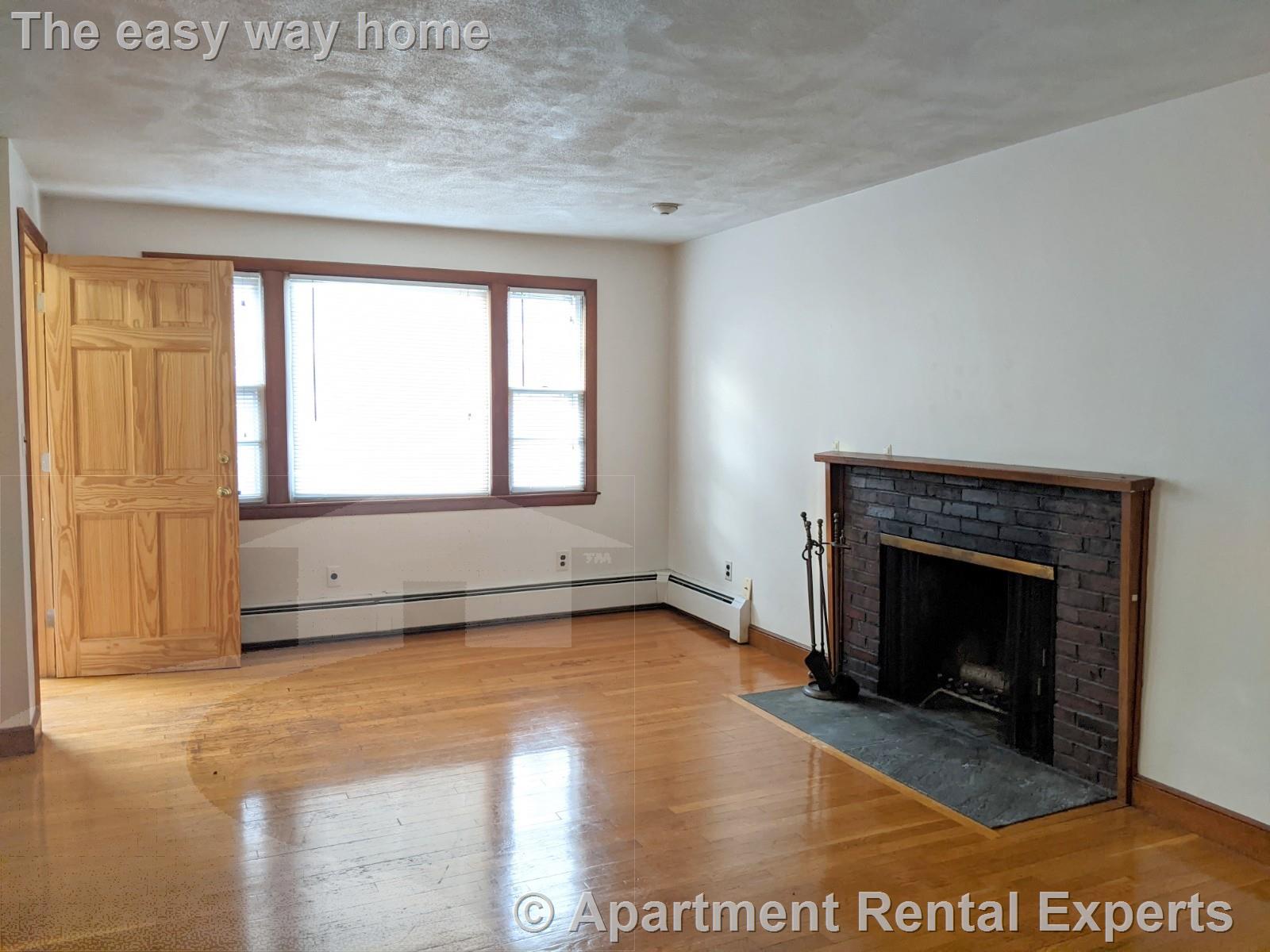 400 Walden St, Huron Village