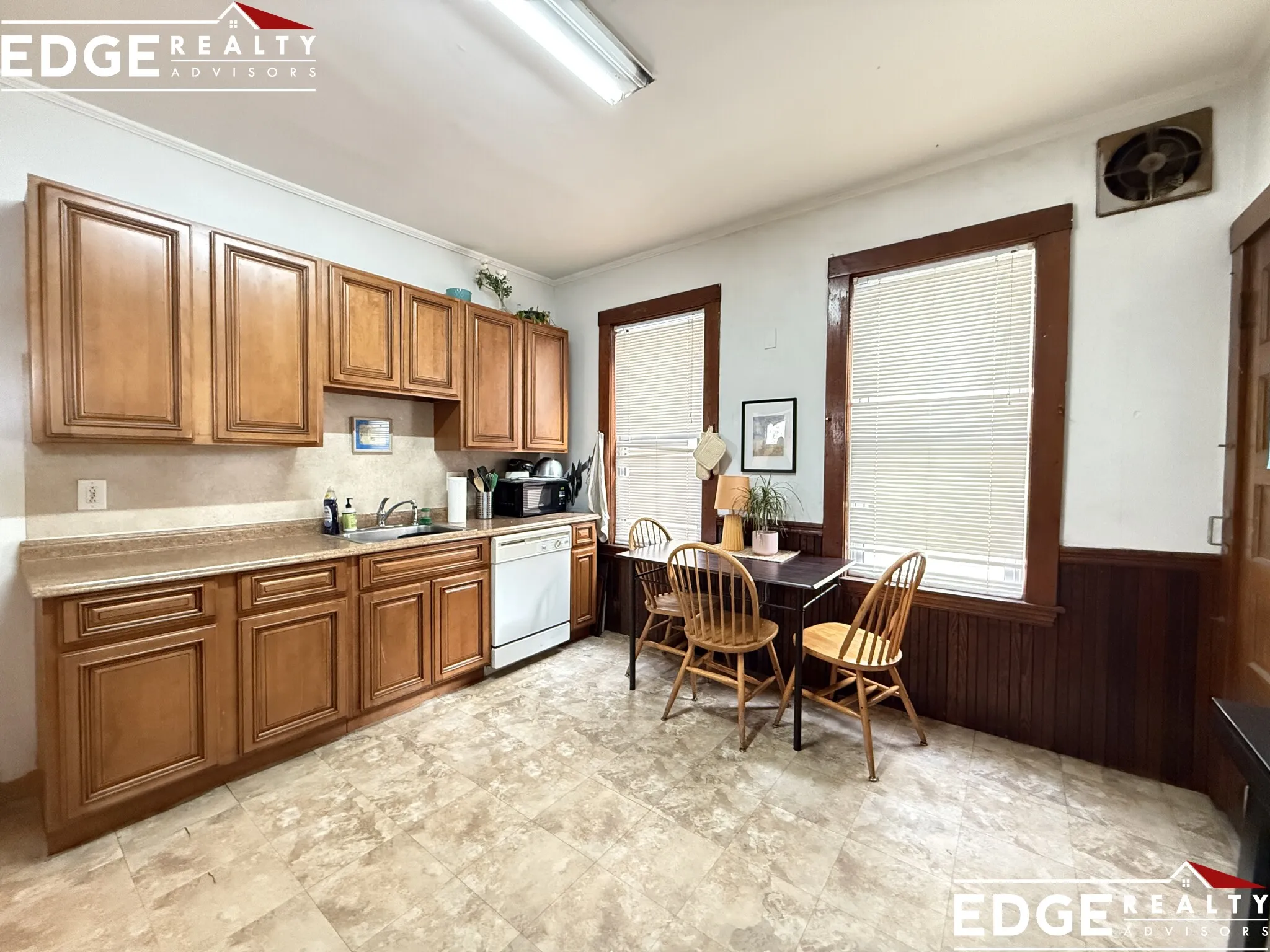 87 Gardner St, Allston