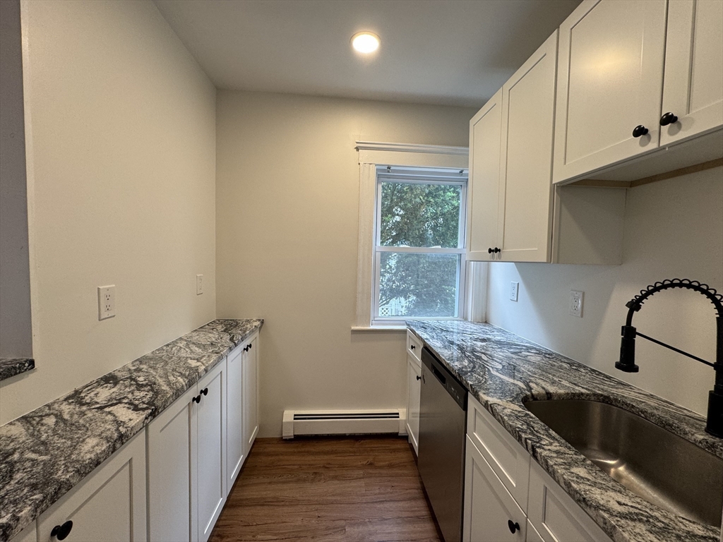 8 Glendale St, Salem