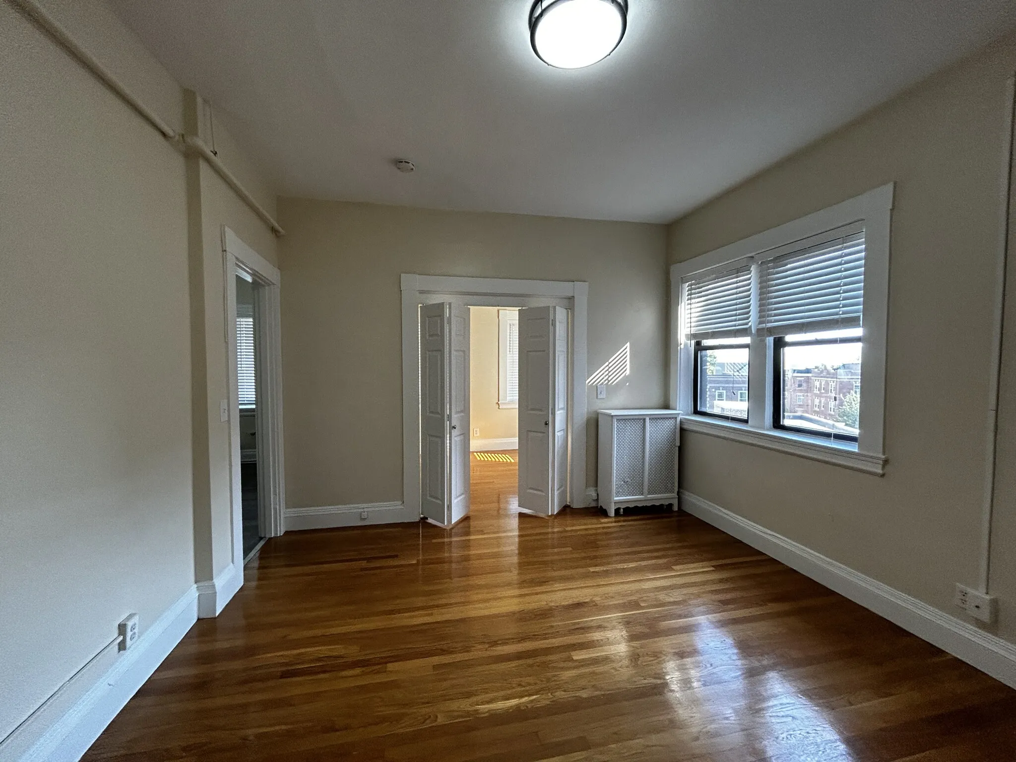 1470 Beacon St, Corey Hill