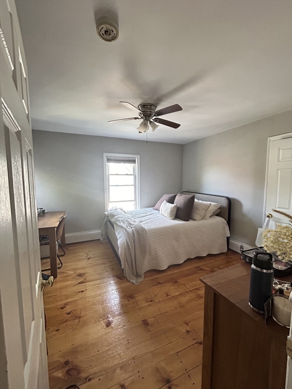 33 Garfield Ave, Woburn