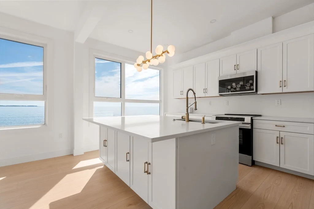 280 Endicott Ave, Revere
