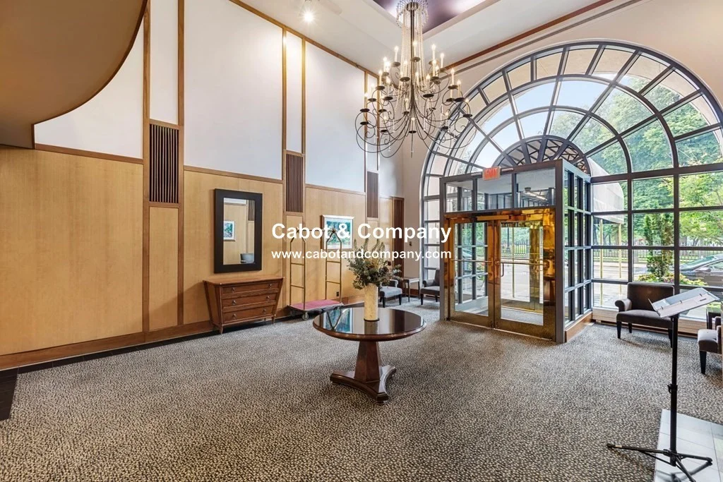 170 Tremont St, Downtown