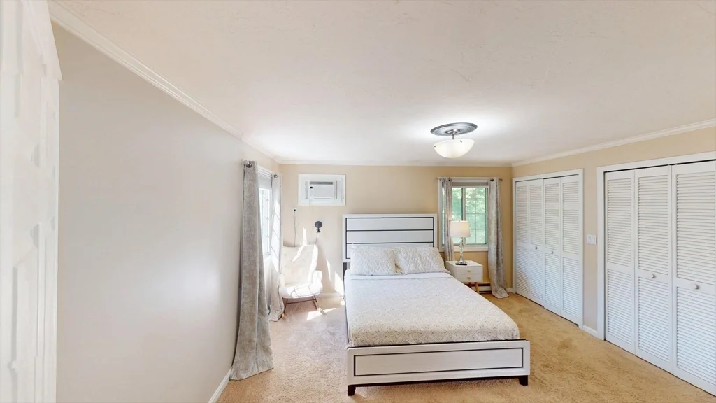 1 Jonathan Cir, Worcester