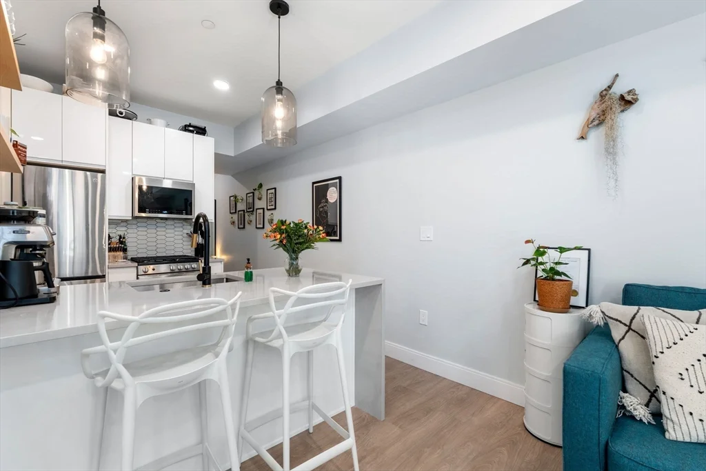 277 Border St, East Boston