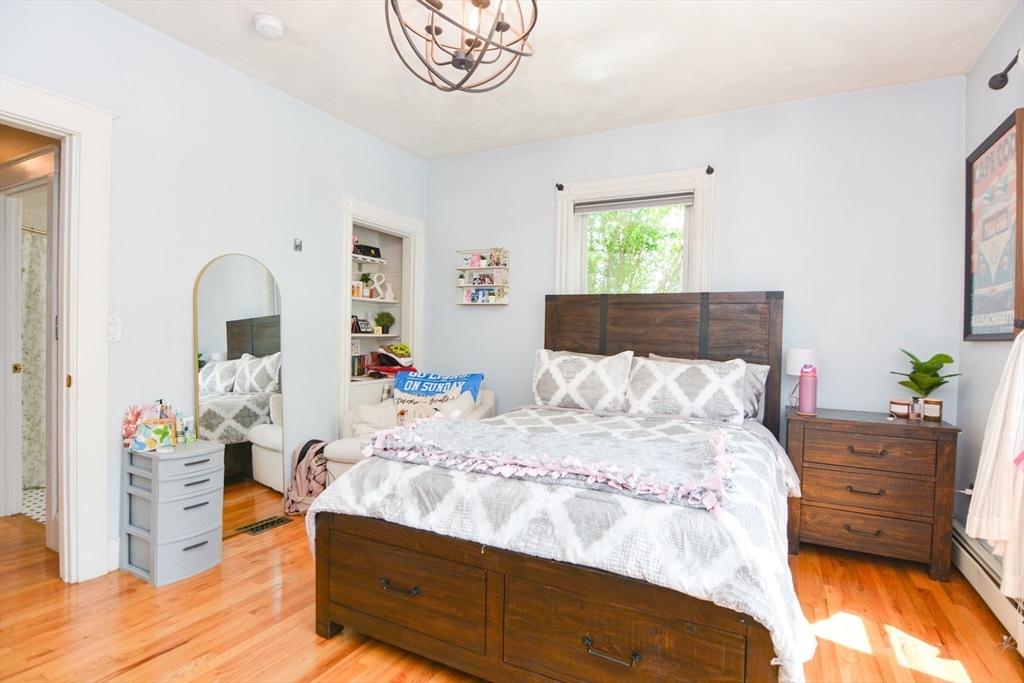 84 Roseclair St, Dorchester