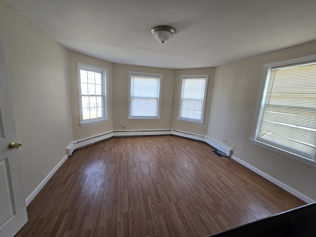 46 Alexander, Framingham