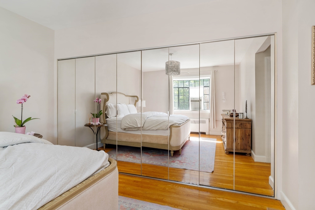 108 Sewall Ave, Coolidge Corner