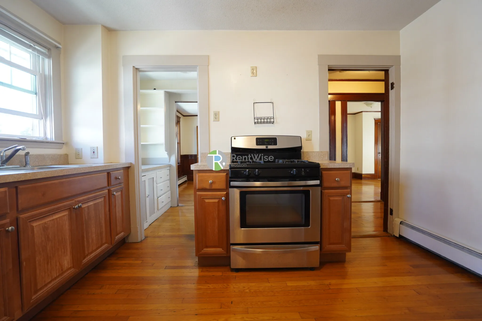 467 Washington St, Brighton