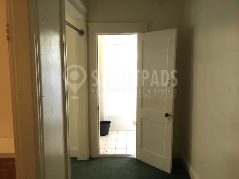 49 Worthington St, Mission Hill