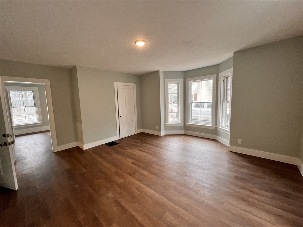 400 Court St, North Plymouth