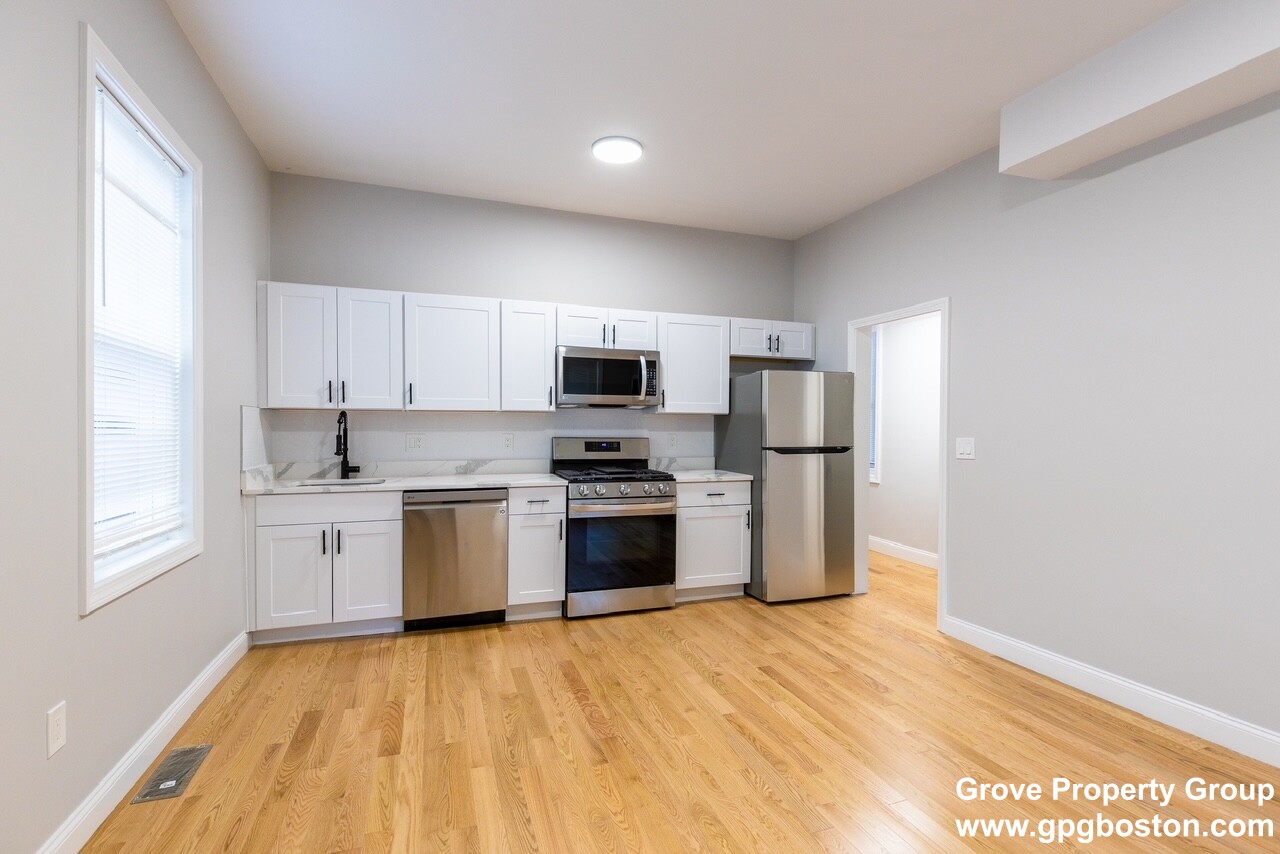 466 East 7th St, South Boston