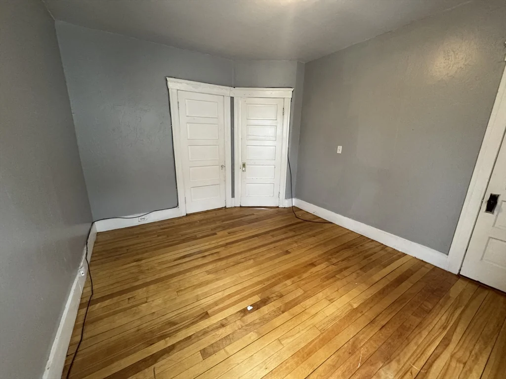 156 Fairmont Ave, Worcester