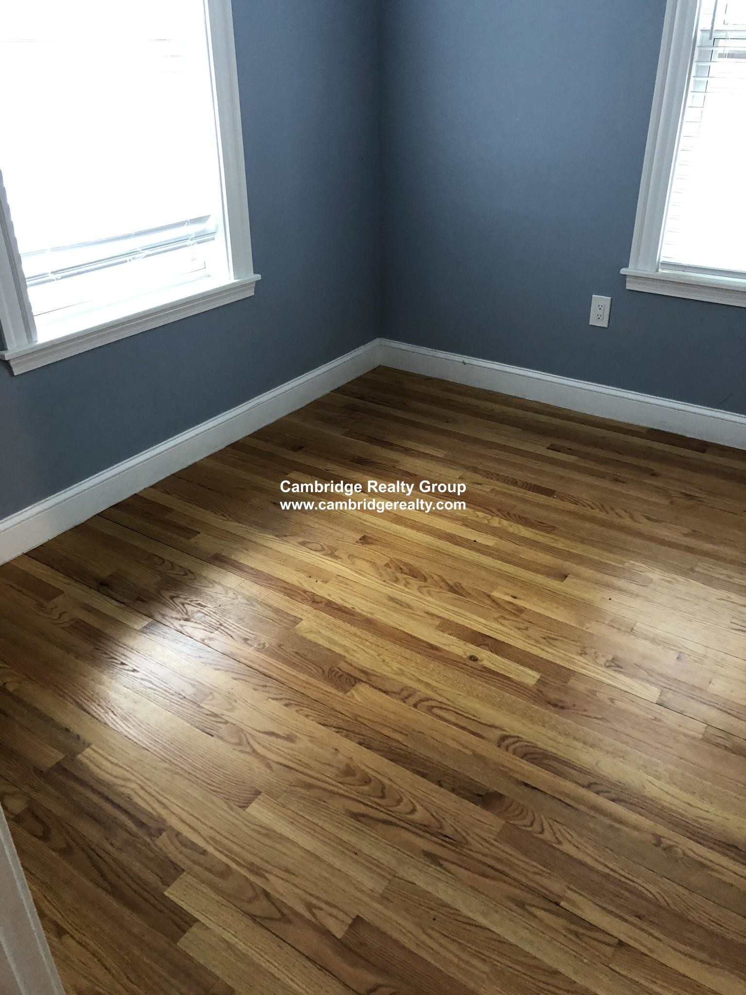 214 Green St, Cambridgeport