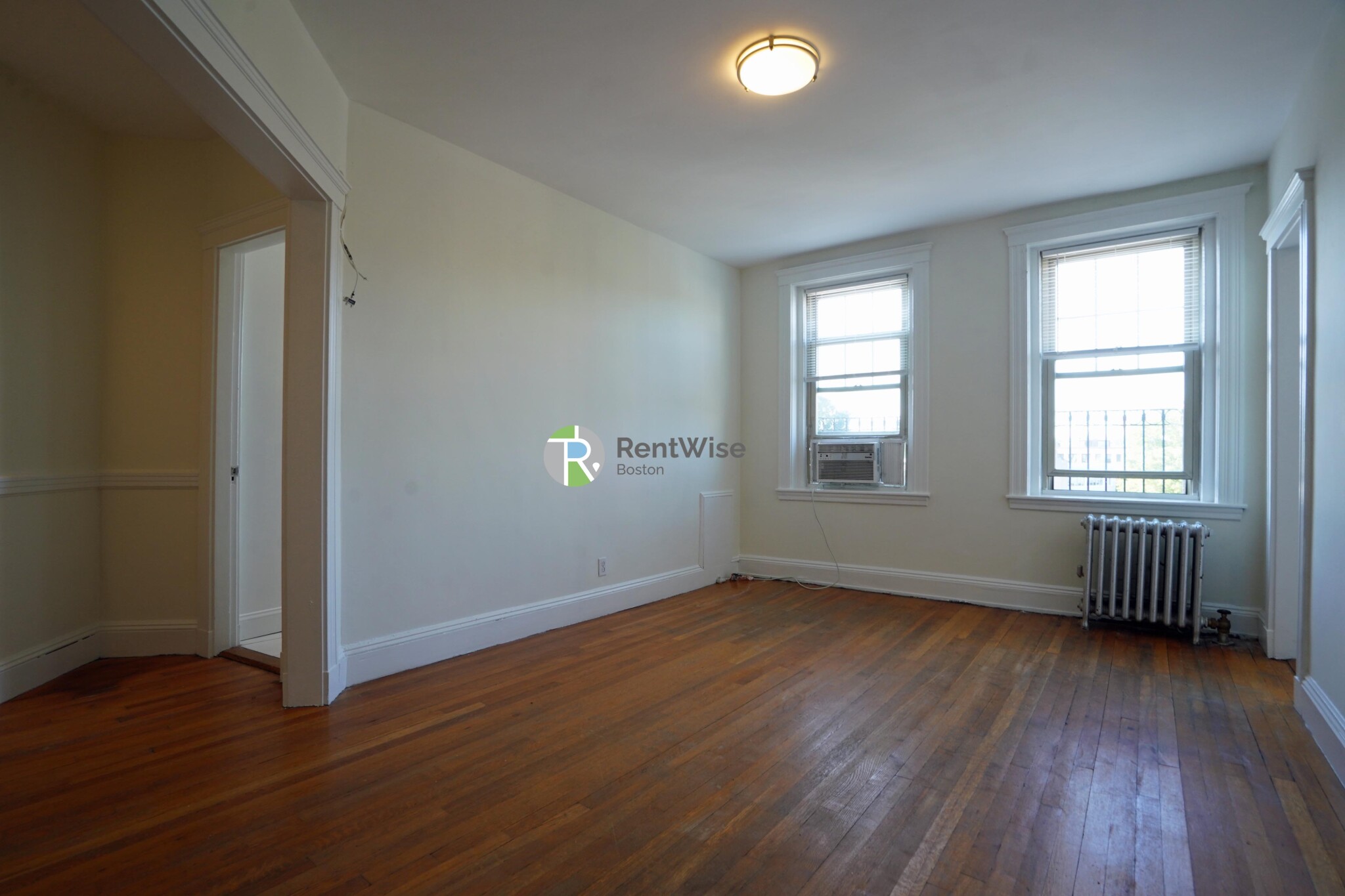 1848 Commonwealth Ave, Brighton